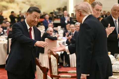 Trump thanks Xi as U.S.-China summit focuses on Iran, Taiwan