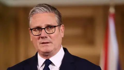Starmer convenes leaders for national push against antisemitism