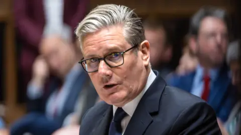 Badenoch urges inquiry as Labour resists Starmer Parliament claims