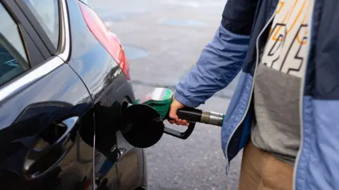 Oil prices surge as U.S. weighs extended Iran blockade