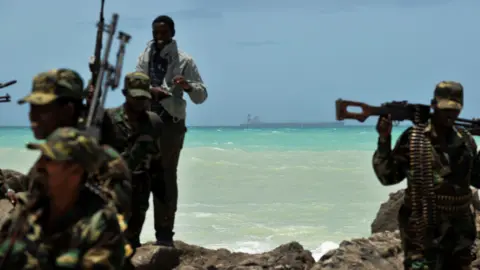 Somali piracy surges, four suspected attacks reported off coast in a week