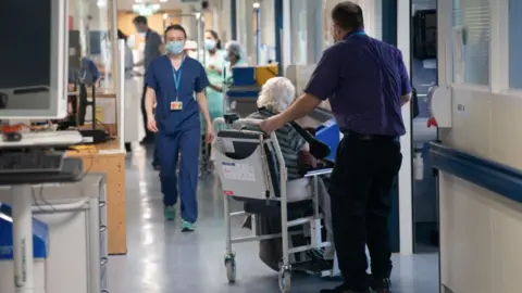 NHS data reveals 2,900 patients a day in corridor care spaces