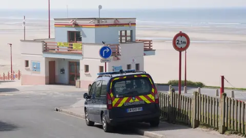 Four Dead After Migrants Swept Away Boarding Taxi-Boat off Northern France