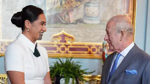 Māori Queen meets King Charles in first Buckingham Palace visit