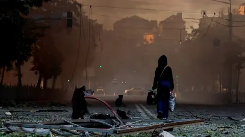 Massive Russian strike on Kyiv kills one, injures 21 across city