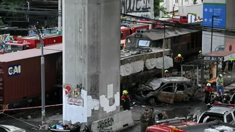 Train collides with bus near Bangkok station, at least 8 dead