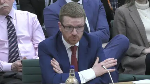 Police arrest man over stolen government phone linked to Mandelson row