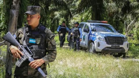 Gunmen kill at least 25 in Honduras attacks, including six police officers
