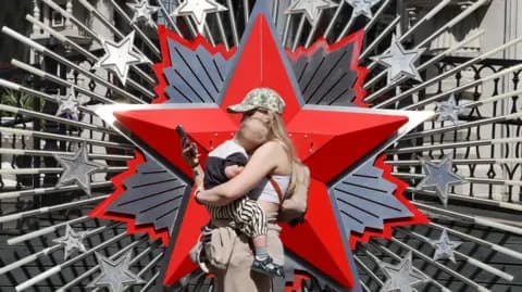 Russia, Ukraine accuse each other of breaking Victory Day ceasefires