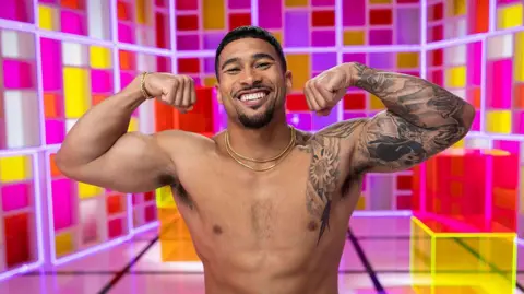 Bethlehem officer leaves force for Love Island USA, sparks backlash