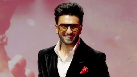 FWICE withdraws non-cooperation directive against Ranveer Singh over Don 3 row