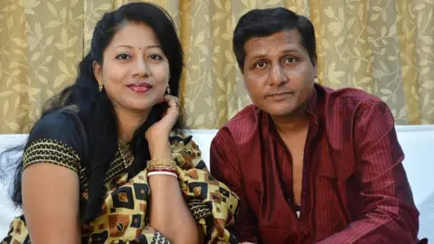 Widow seeks inquiry, compensation after mistaken extradition in murder case