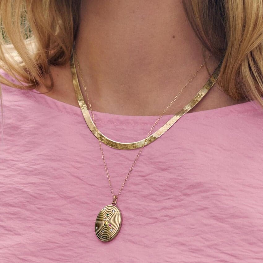 Brilliant Earth spotlights personalized lockets and heirloom gifts for Mother’s Day