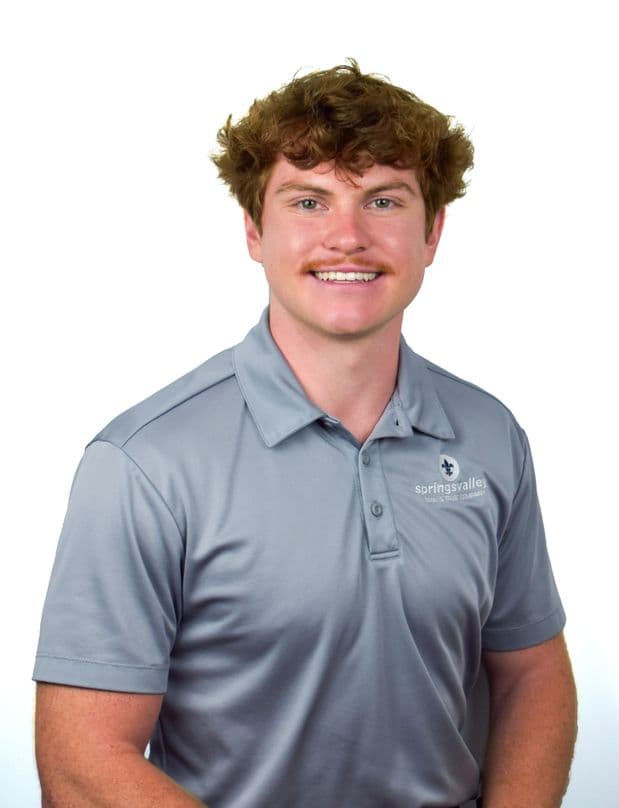 Springs Valley Bank names Loogootee graduate as summer finance intern
