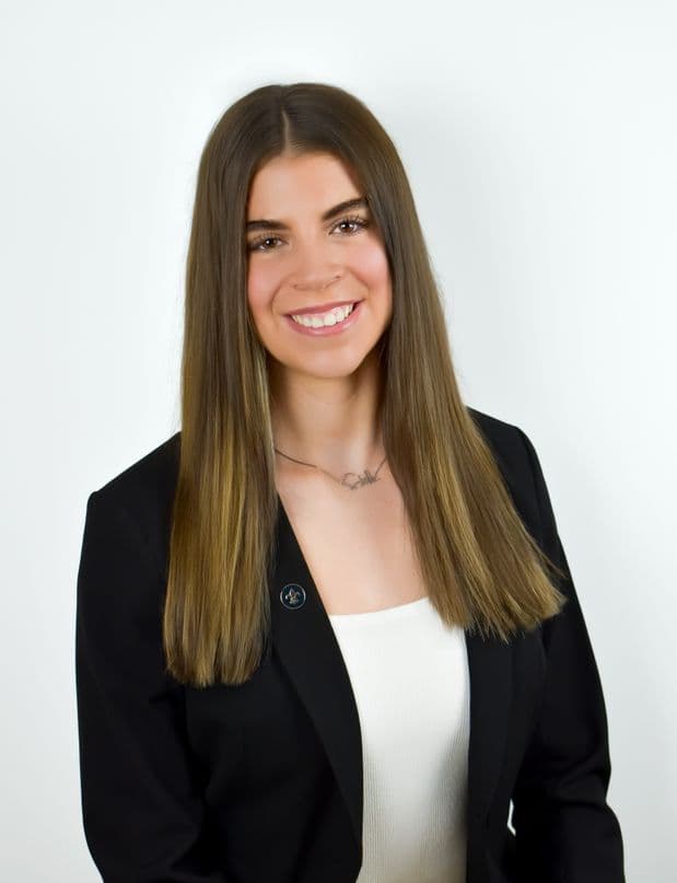 Springs Valley Bank hires Paoli grad Stella Windhorst as marketing intern