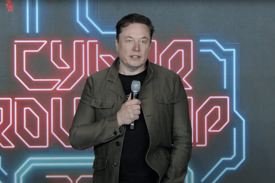 SNAP Recipients Face Uncertainty While Musk’s $1 Trillion Pay Stokes Debate