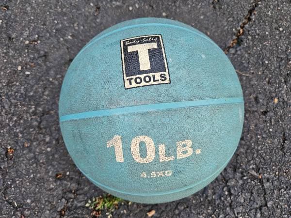 Chantilly seller lists affordable gym gear including slam ball