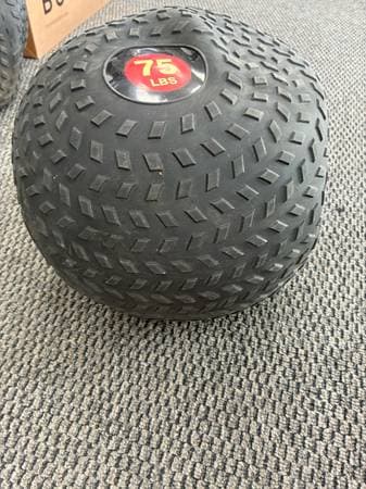 Chatsworth seller lists 75-pound slam ball in excellent condition