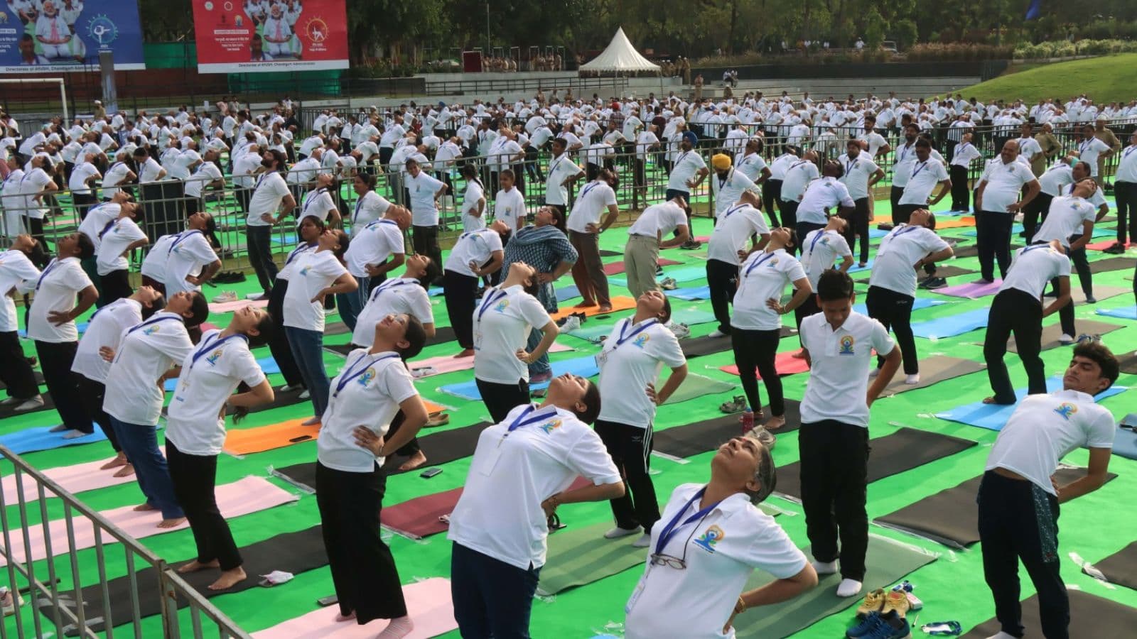 Kolkata closes Red Road for International Yoga Day preparations