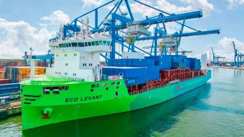 Rotterdam pilots first ethanol bunkering for sea-going ship