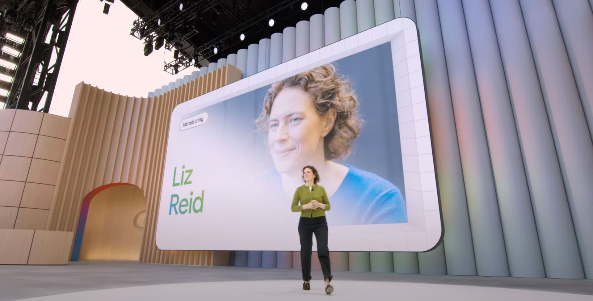 Google AI Search Pushes Users Toward Longer, Need-Based Queries