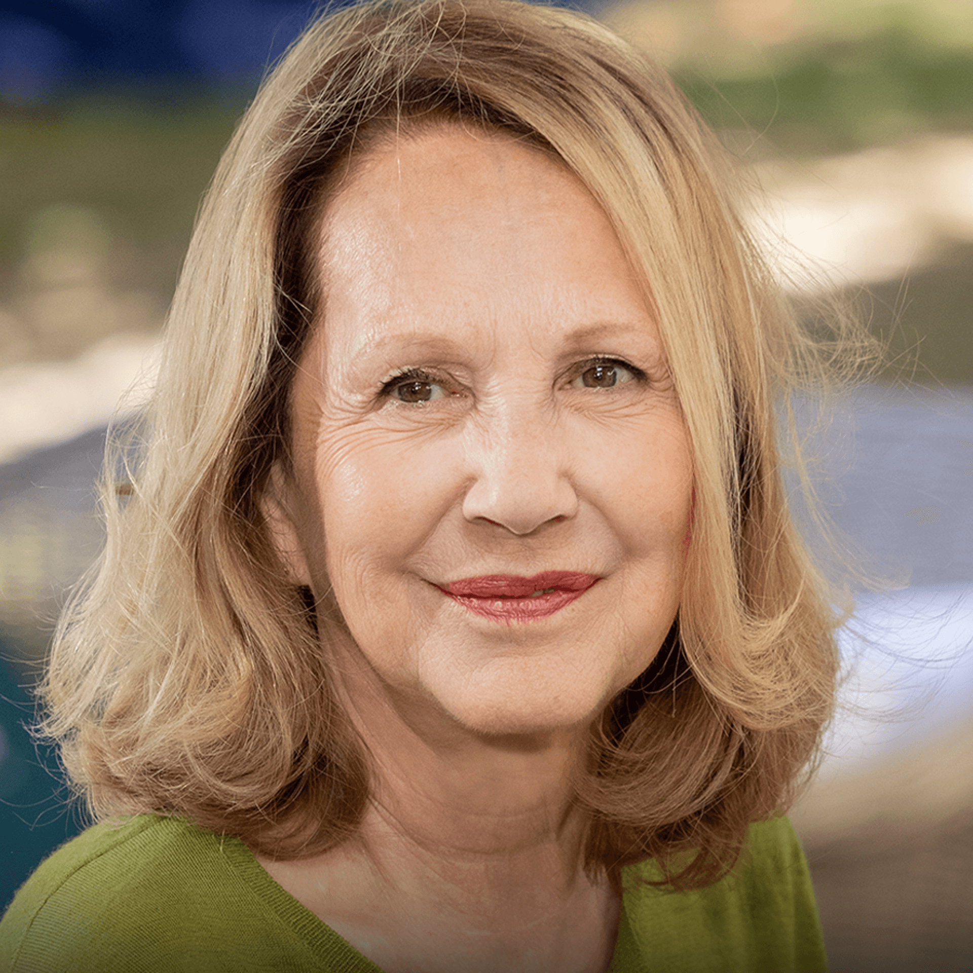 French Actress Nathalie Baye Dies at 77 After Dementia Diagnosis