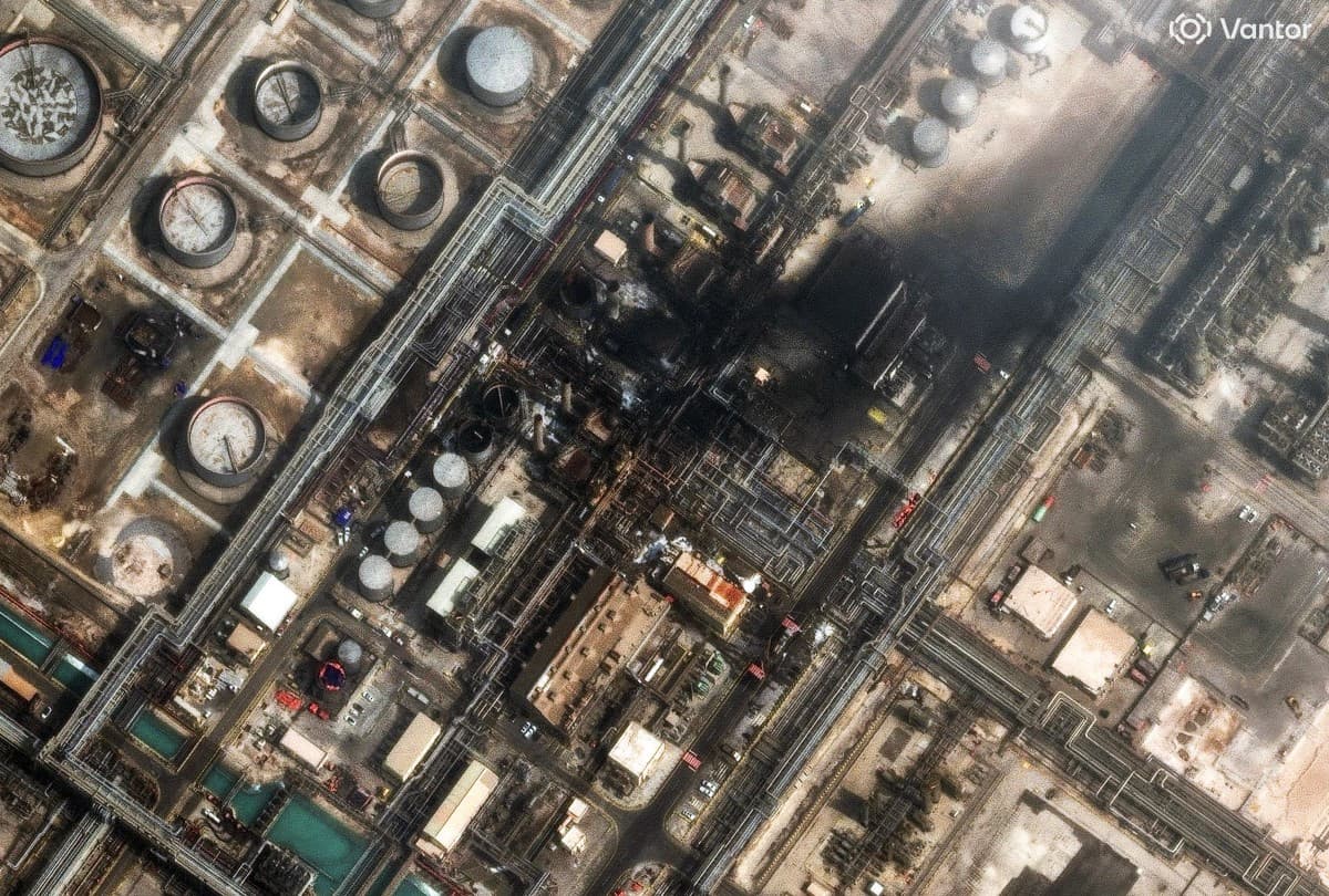 Missile Strikes Ignite Fire at Saudi SABIC Petrochemical Plants in Jubail