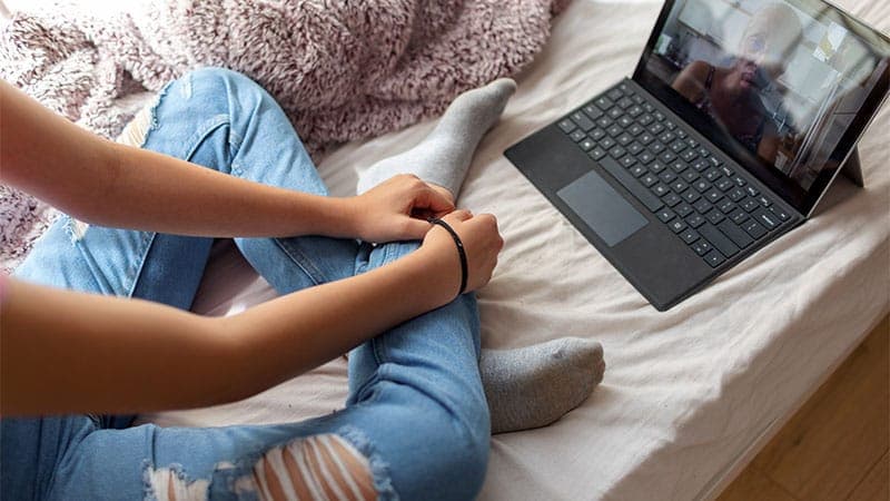 Online Mindfulness Program Shows Promise for Kids With Juvenile Arthritis