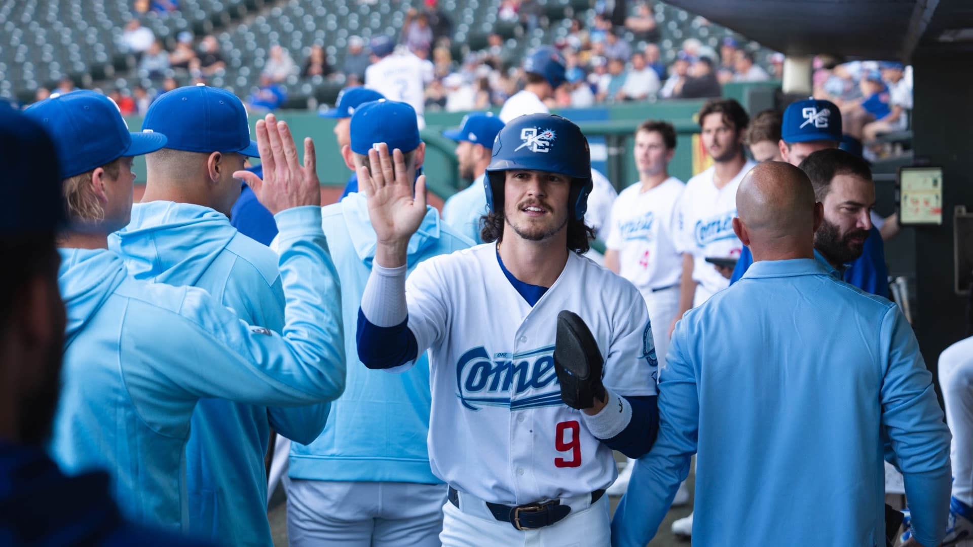 Comets Outslug Express 12-11, Ehrhard Homers Late to Win Series Finale