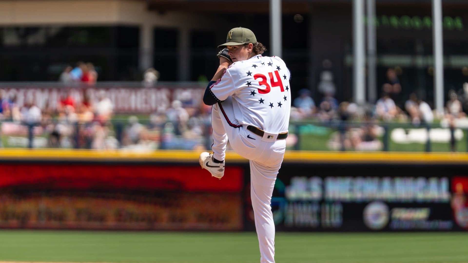 Sounds erupt in sixth, Hardin earns first Triple-A win in 6-3 victory