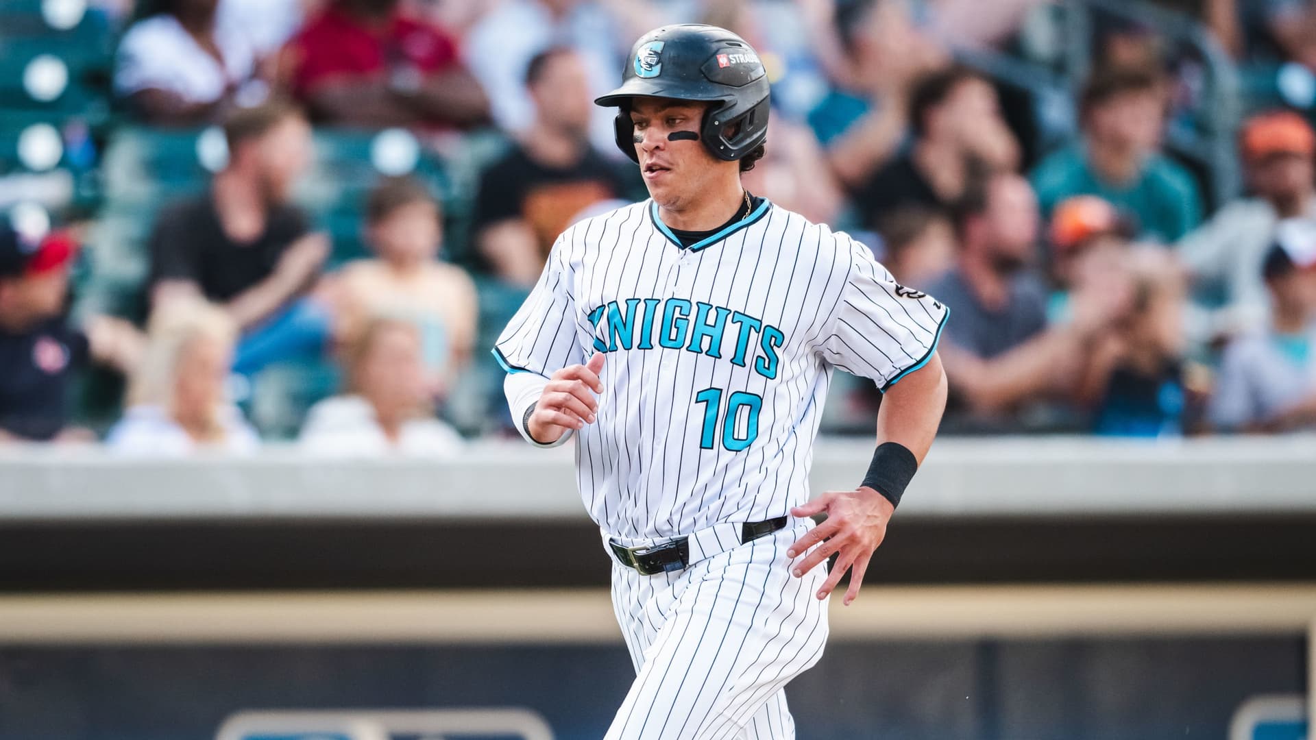 Charlotte powers past Durham, scores six late in 11-6 win