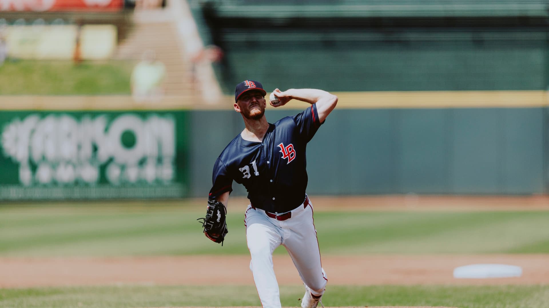 Leibrandt leads Bats to shutout win before Clippers take nightcap