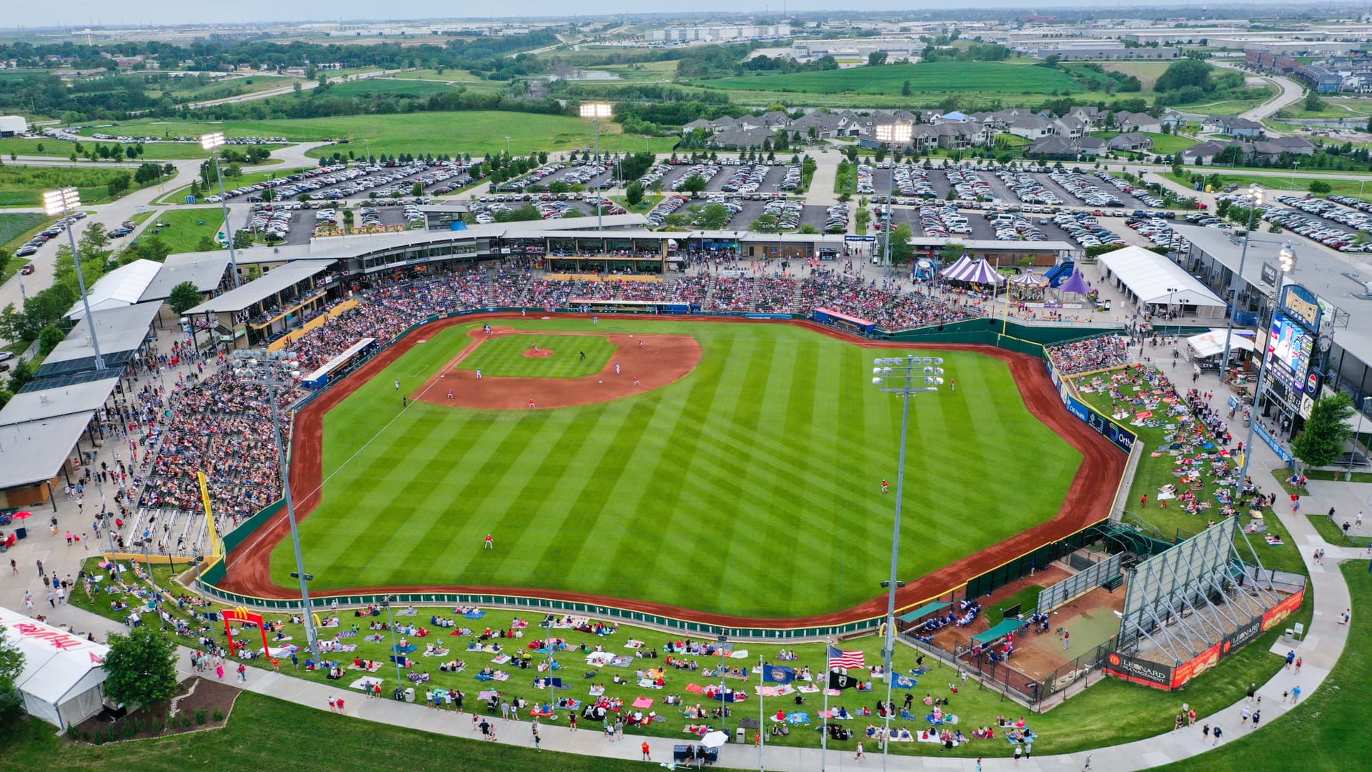 Aviators hold off Storm Chasers after Omaha's late rally falls short