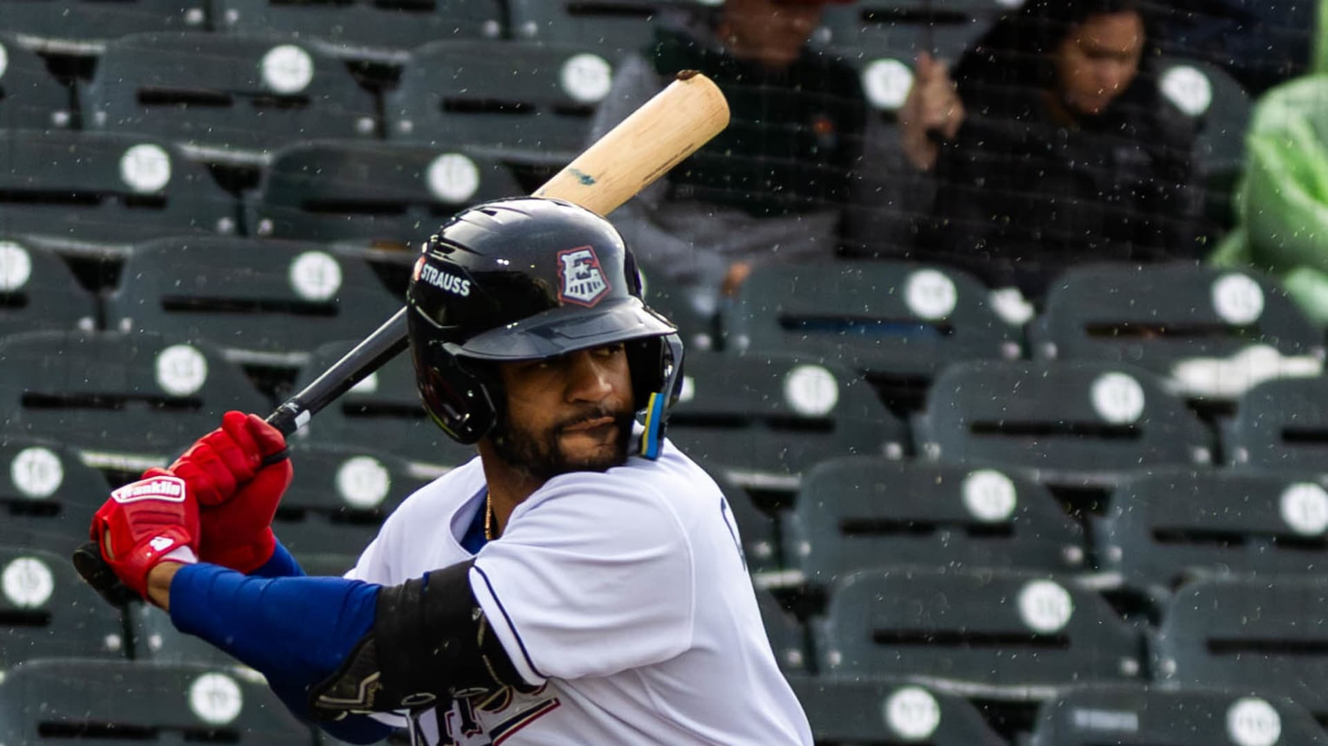El Paso buries Round Rock with five-run innings, 14-3 win