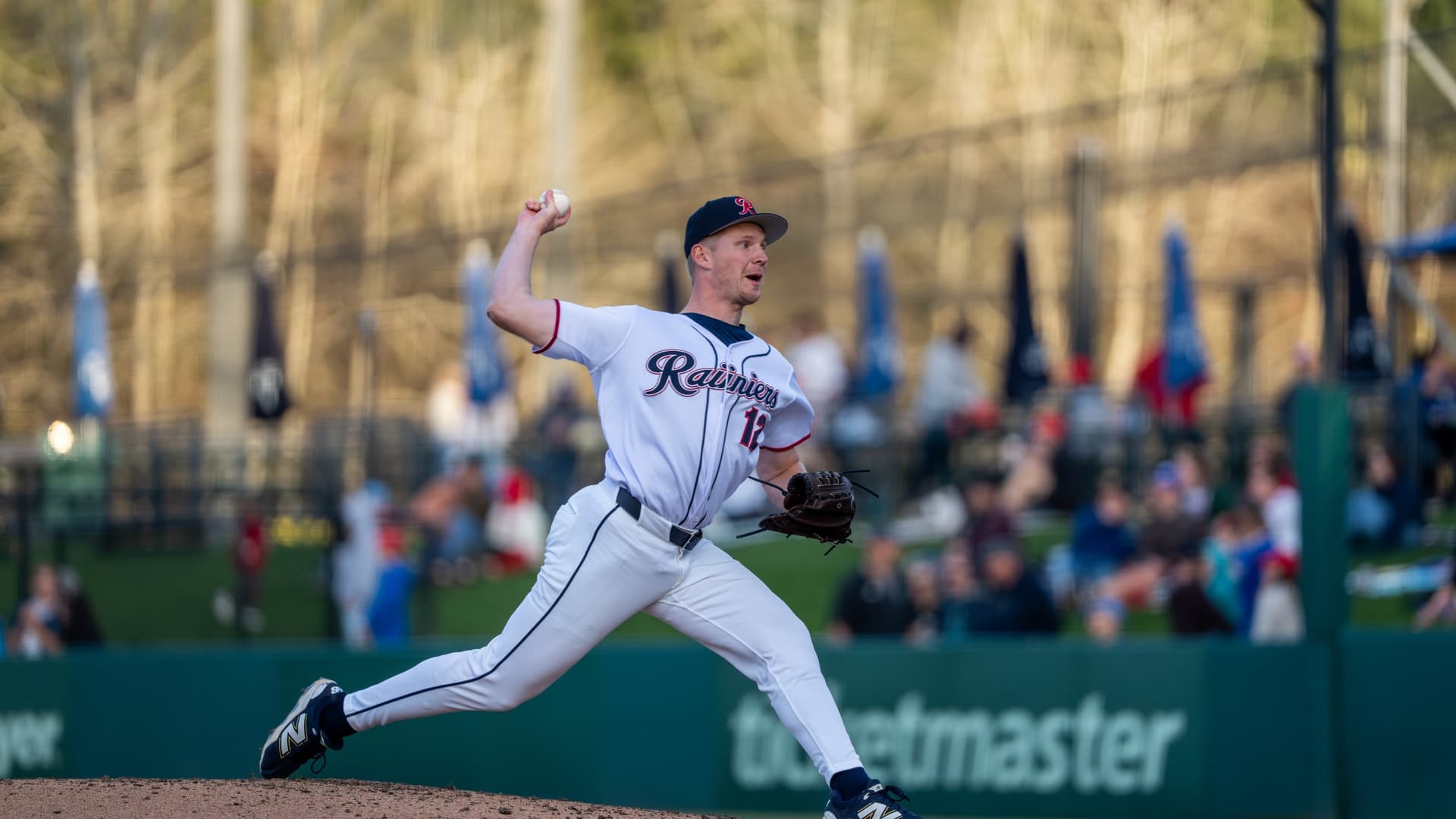 Mosser shines again, Rainiers fall 2-1 to Las Vegas