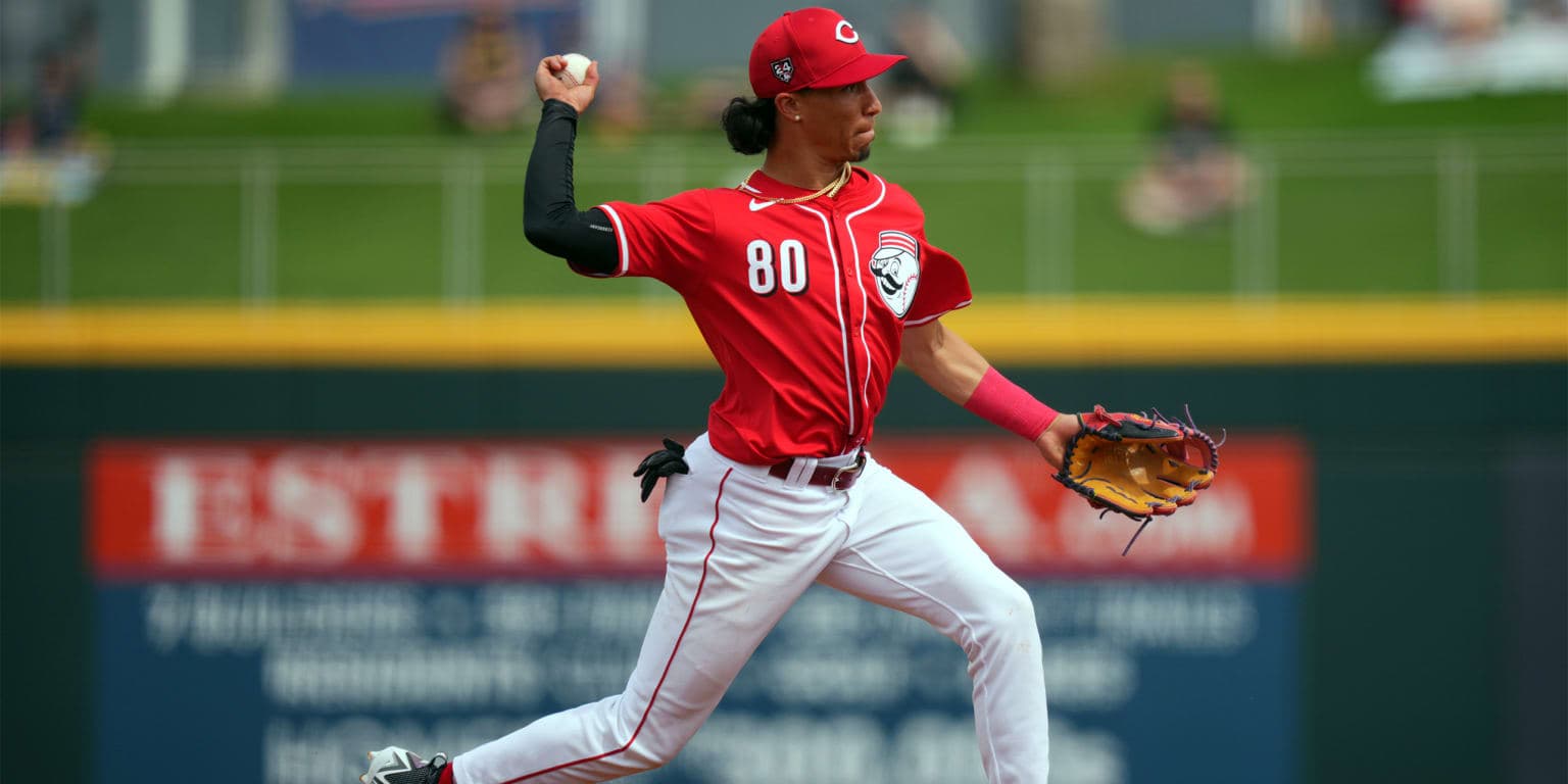 Reds Option Top Prospects Edwin Arroyo, Julian Aguiar to Triple-A Louisville