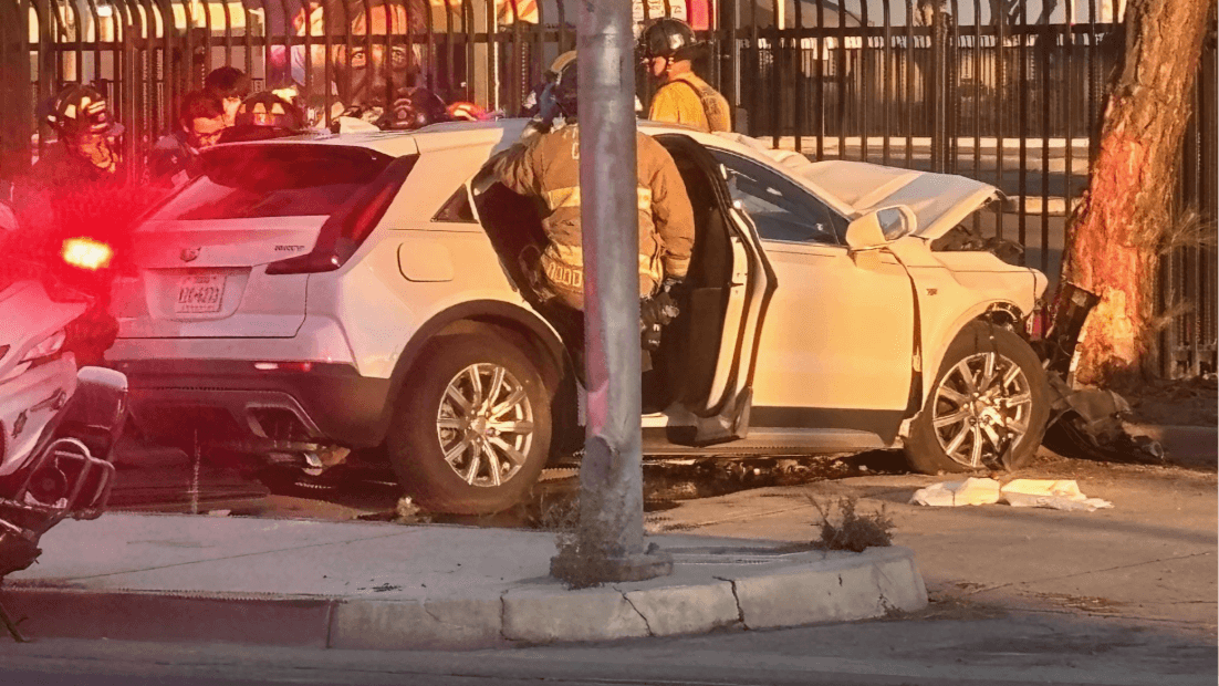 Woman Trapped After Crashing Into Tree Near Downtown Fresno, Expected to Recover