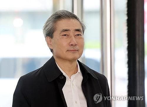 Bank of Korea nominee Shin moves to ease conflict-of-interest concerns