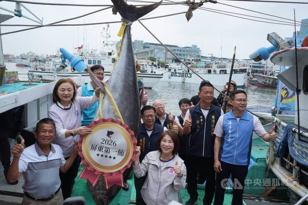 Pingtung bluefin tuna season tops 3,000 catches, record auction price