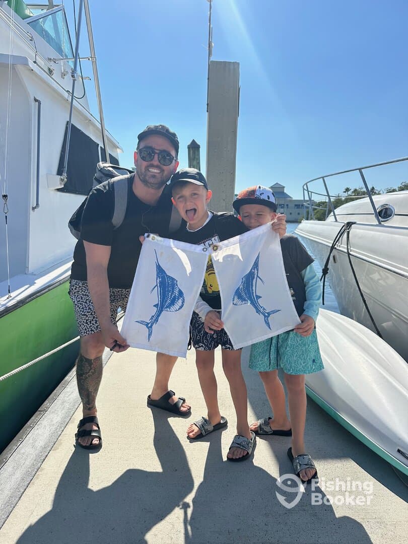 Dania Beach Late-Afternoon Blackfin (5–15 lb) Bite, Kite Live-Bait Sailfish