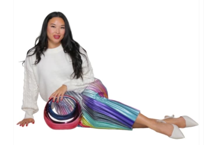 Indigenous women-led bath-bomb brands blend wellness, sustainability, and cultural identity