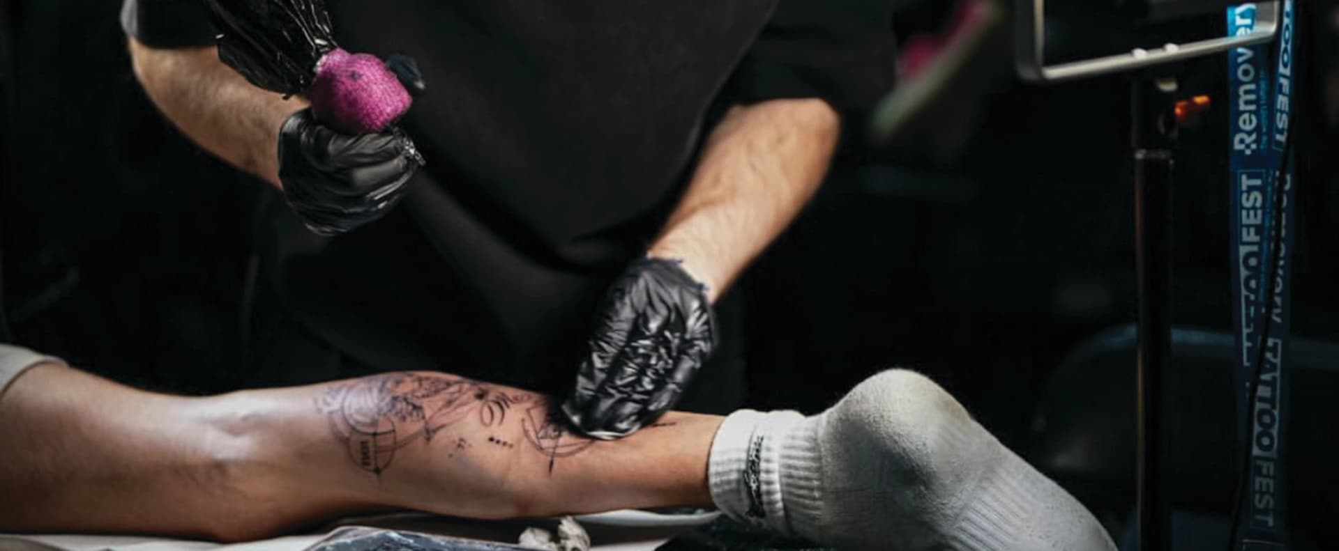 Geometric Tattoos Work Best When They Follow the Body’s Anatomy