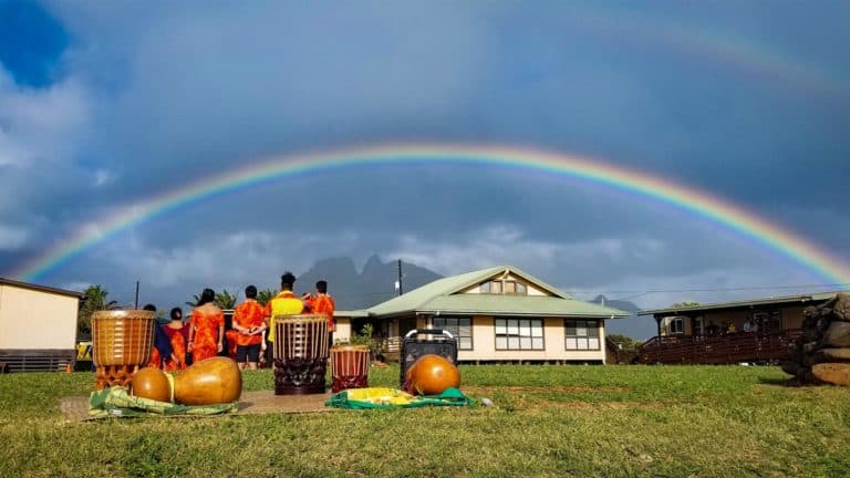 Community Holiday Gathering Boosts Local Vendors, Celebrates Anahola Culture