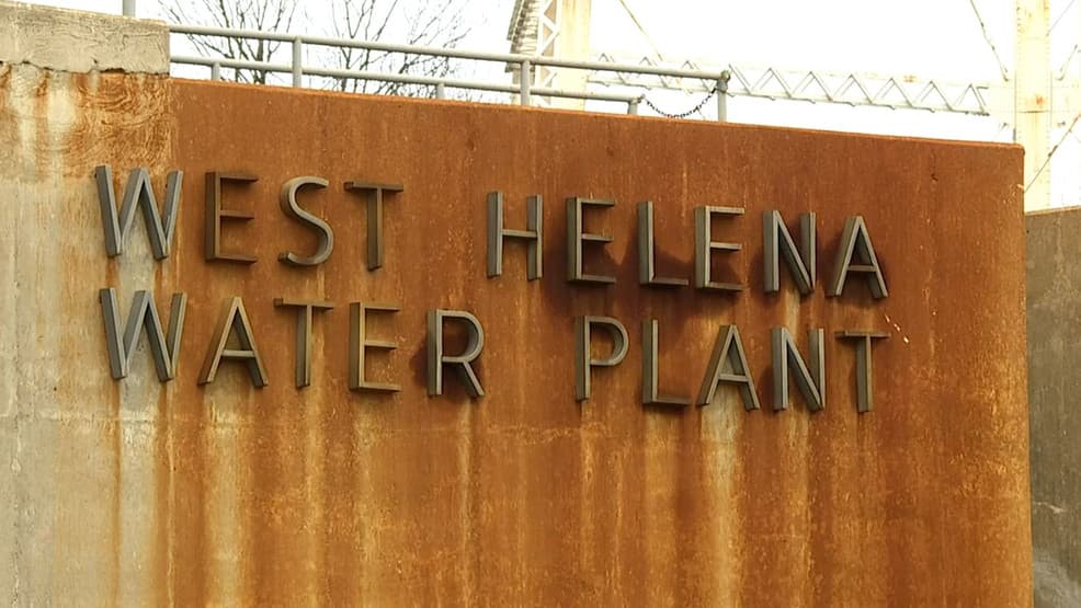 Two major leaks leave up to 4,500 without water in Helena-West Helena