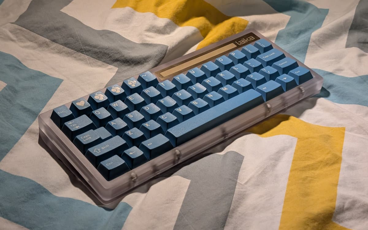 Laika compact open-source keyboard blends split-space flexibility, magnetic polycarbonate case