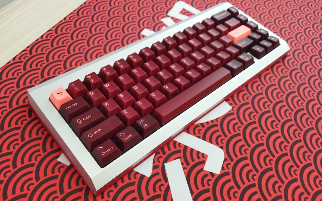 MoeeTech Glitter65 L01 returns the series to aluminum kit roots