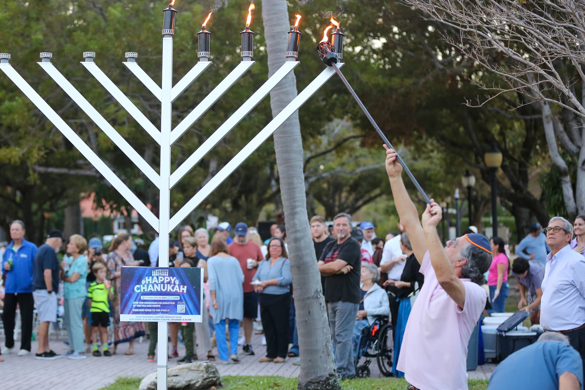 Spring Hill Lights, Community Comes Together for Chanukah Unity