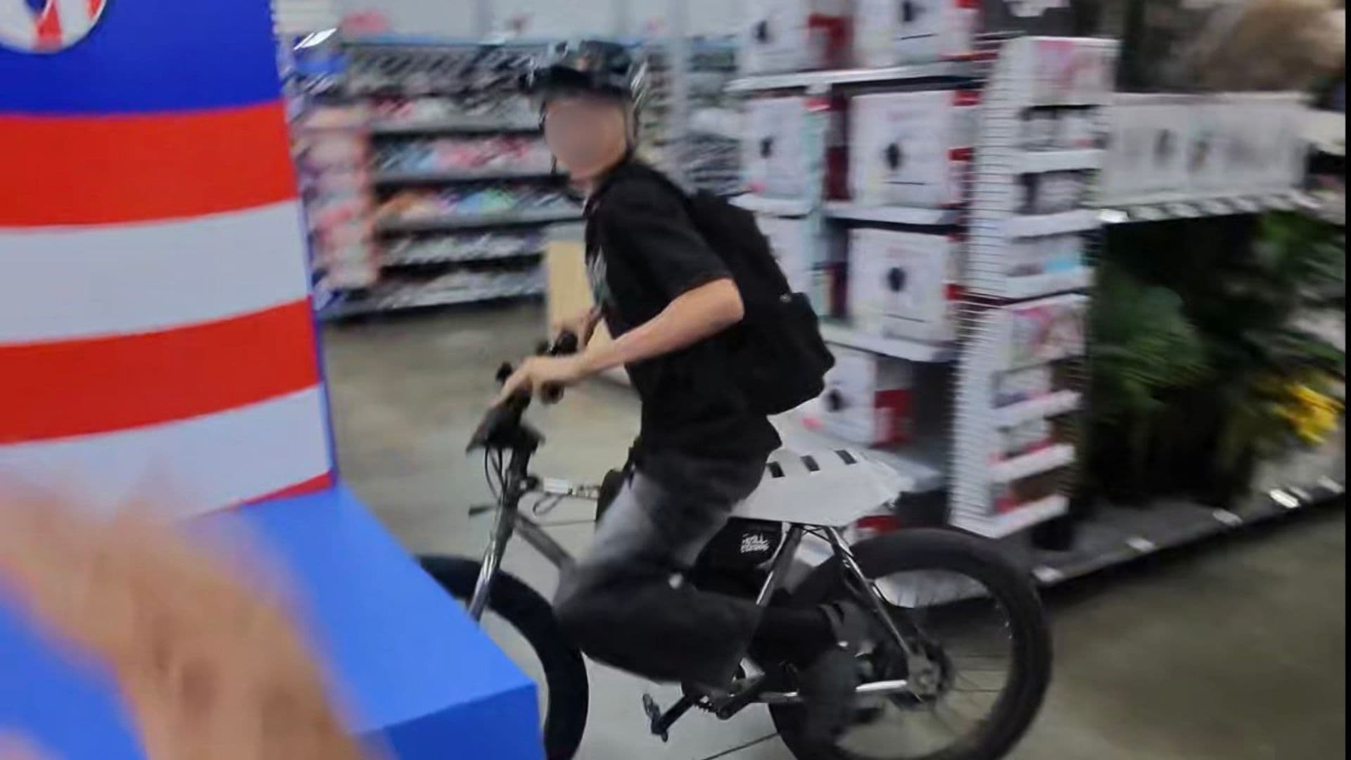 Teens on e-bikes race through Walmart, nearly hit shoppers