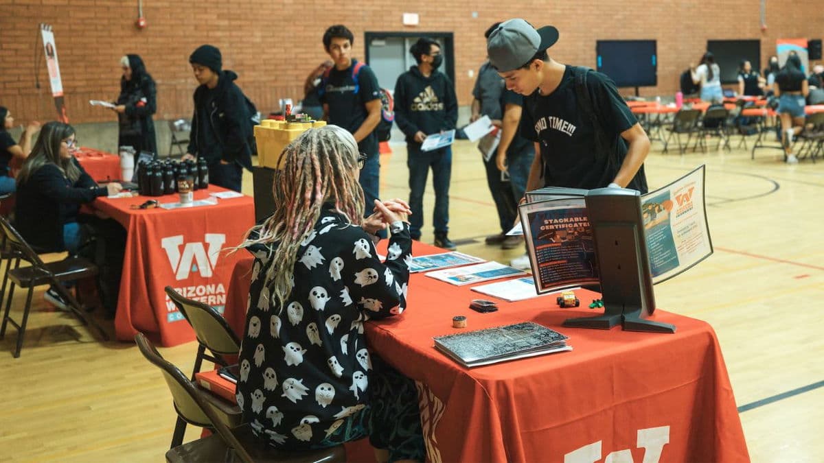 Arizona Western College Brings Enrollment Help Directly to High School Seniors