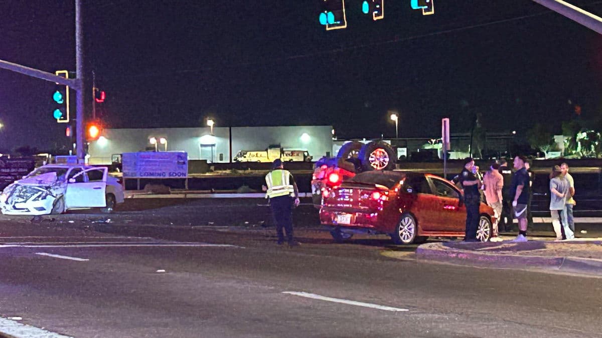 Crash at Fourth Avenue and 16th Street Blocks Traffic; Live Police Response